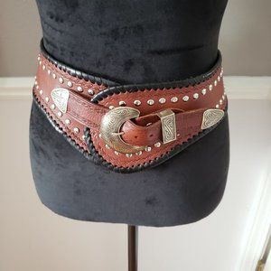HANDCRAFTED WOMEN'S LEATHER WRAP BELT